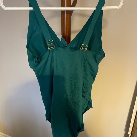 Knix Bodysuit - Picture 2 of 4